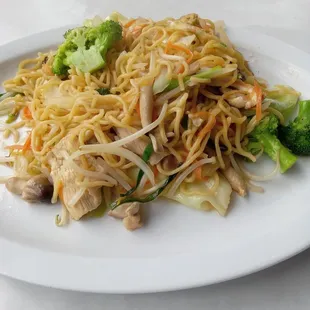Mind blowing chow main