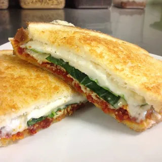 Sun-Dried Tomato Pesto Griller