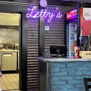 Counter to order food