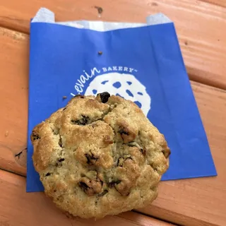 Oatmeal Raisin Cookie