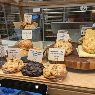 Oatmeal Raisin Scone