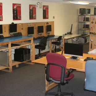 Level Seven Computers
