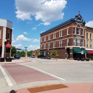 Hastings Riverwalk straight ahead from a Level Up Games has lots of Pokémon Go stops and 2 gyms.