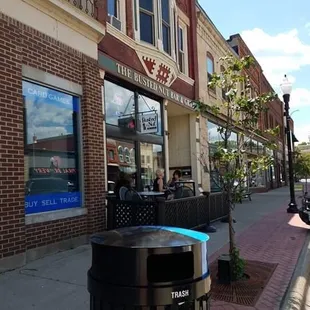 Looking up the street from the edge of Level Up Games. Conveniently a food/bar next door :)