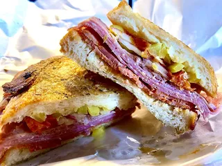 Canal Street Arcade and Deli