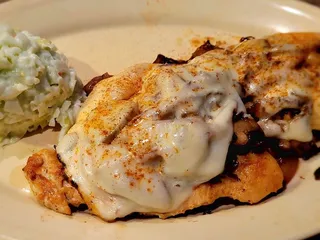 Pat & Dandys Sports Pub & Grill