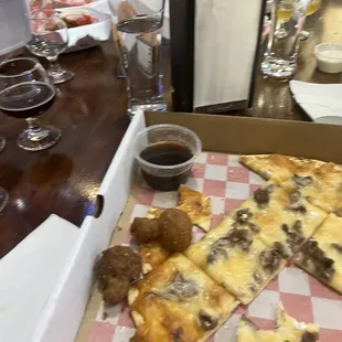 "French" pizza - horse radish- prime rib etc....delicious