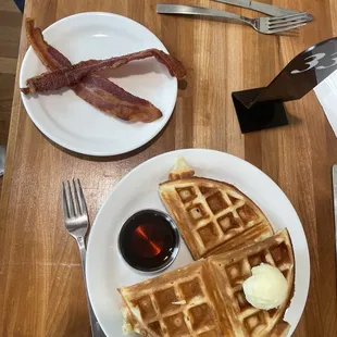 Belgium Waffle w/ side of bacon