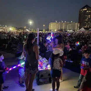 Crows at 7/4/22 Sparks &amp; Stripes event.