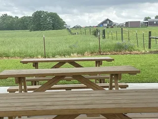 Amish Country Smoke House