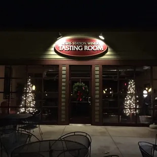 Great Christmas photo of the winery!