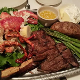 Jumbo Maine Lobster