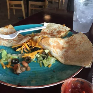 Steak quesadilla..pretty tasty