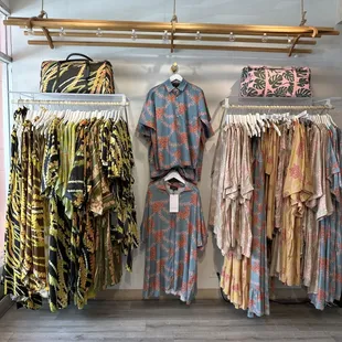 Best classy and casual aloha wear on-island