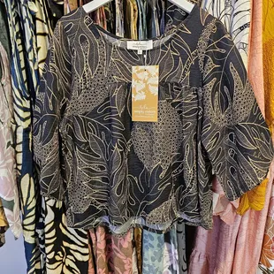 This top is from the Hilo, Hawaii store: Simply Sisters!