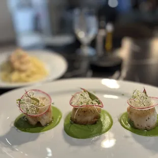 Scallops - one of the day&apos;s specials