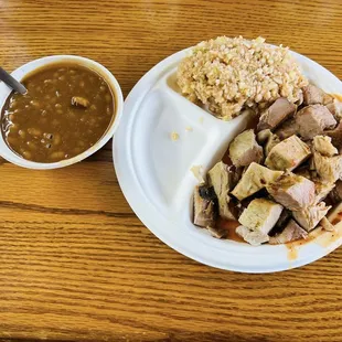 Course Chopped BBQ Plate w/Baked Beans