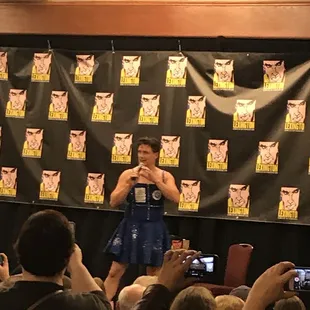 John Barrowman has a great q&amp;a session!
