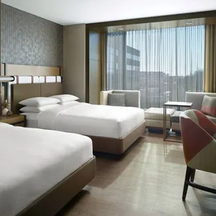 Queen/Queen Guest Room