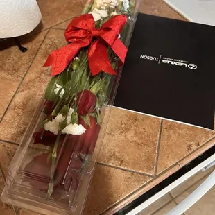 Nice touch giving rosé's your n the purchase of a vehicle!