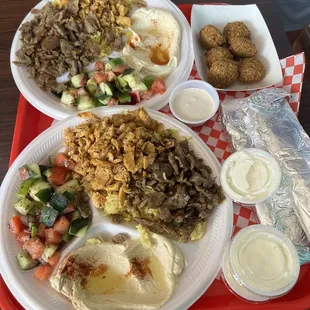 Chicken and Gyro Plate, Falafel (6 piece)