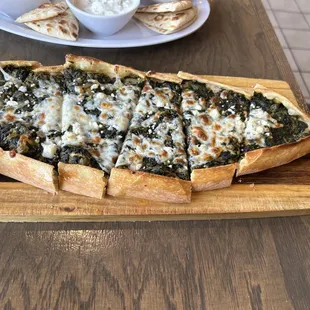 Ispanakli Pide