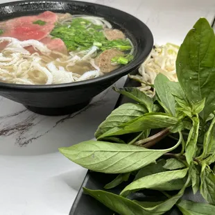 noodles, noodle soup, ramen, ramen and noodles, food, noodle dish