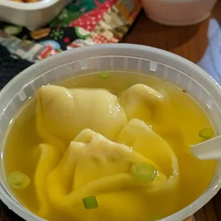 Wonton soup
