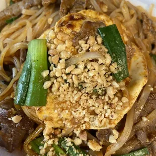 Beef pad Thai