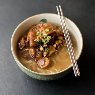 Pork Feet Noodle Soup w/ Peanuts