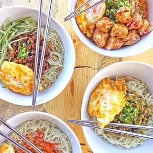 Try Noodles Topped with an Egg