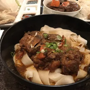Stewed Ox Tail Noodles