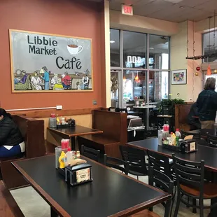 Cute café with tons of coffee choices