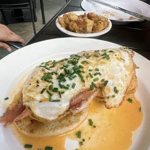 Country Style Eggs Benedict