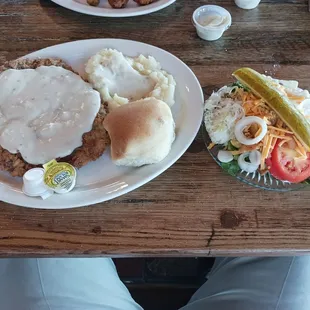 Country Fried steak is delicious! Salad bar is fresh and tasty also!