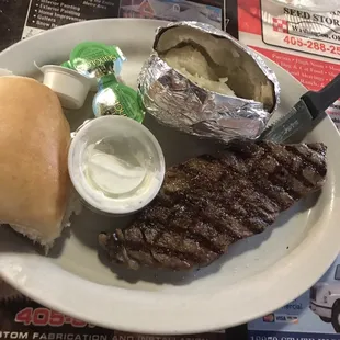 6oz ribeye special, cooked med rare, very good!