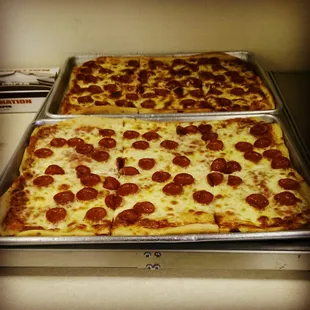 Fresh Pizza by the slice