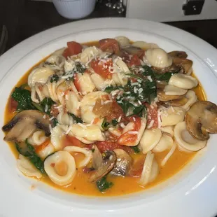 ORECCHIETTE Orecchetti Alla Formaggio