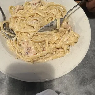 Fettuccine Alfredo