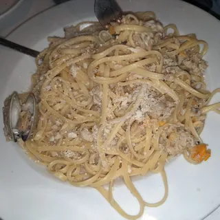 Linguine White Clam Sauce