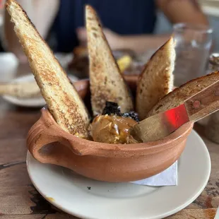 Queso de cabra con piloncillo crema. Amazing and easily enough for four.