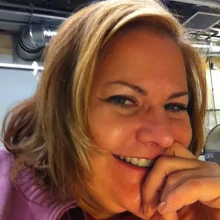 Lisa R.