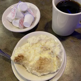 Rice pudding and coffee