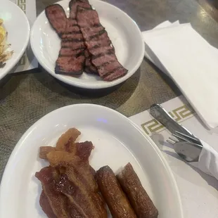 Turkey bacon Pork bacon and sausage