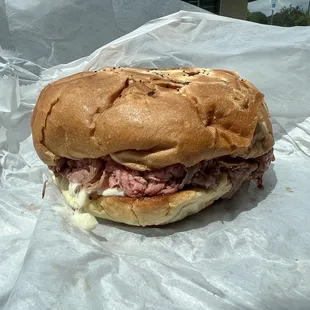 Super Roast beef with pickles and mayo