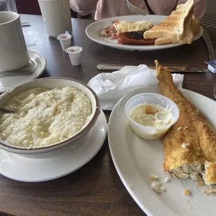 Fish and Grits