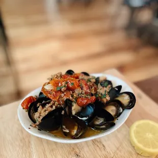 Steamed mussels (from the grilled coastal oyster board)