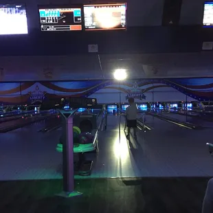 Glow bowling