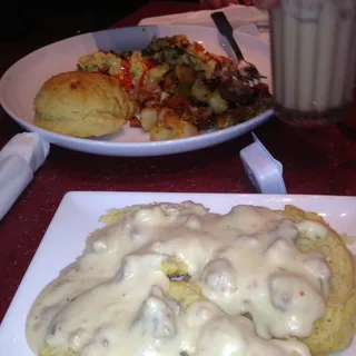 BISCUITS & GRAVY