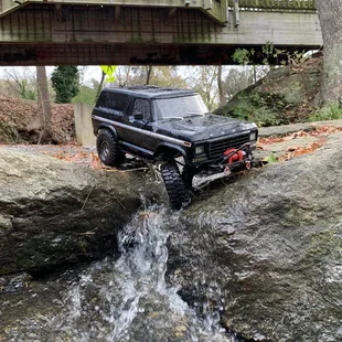 Pretty good creek section for 1/10 scale crawlers.